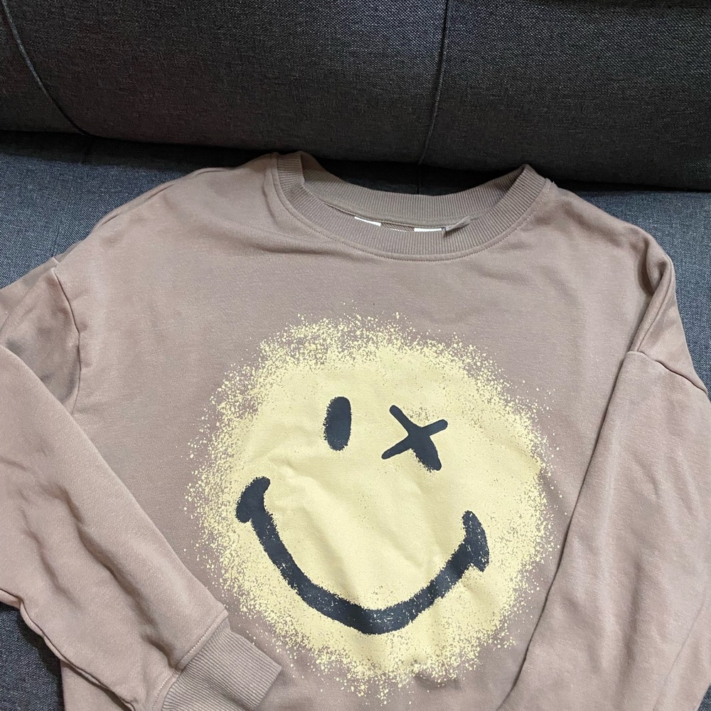 H&M Kids Tan Smiley Sweatshirt